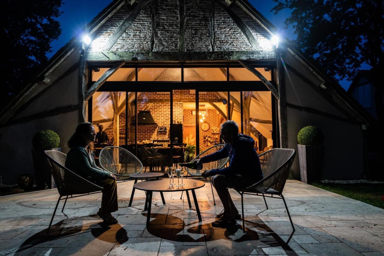 La Grange De Leonie, Chambres D'Hotes Avec Piscine Et Spa Méry-sur-Cher Zewnętrze zdjęcie