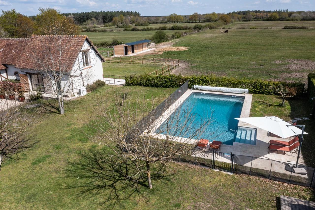 La Grange De Leonie, Chambres D'Hotes Avec Piscine Et Spa Méry-sur-Cher Zewnętrze zdjęcie